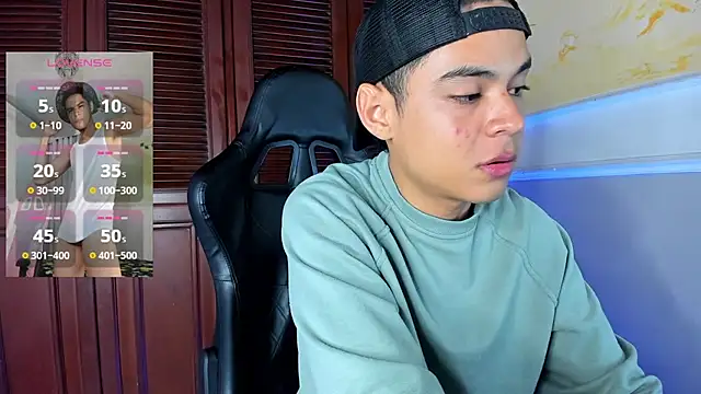 Snapshot of edy_play chatting on October 13, 2025, 4:45 am edy play online show from October 13, 2025, 4:45 am