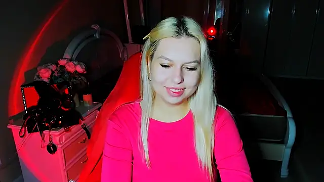 ChloeRicc online show from October 29, 2025, 4:26 am