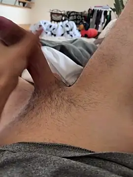 Snapshot of bengoboyz25 chatting on October 5, 2025, 10:35 am bengoboyz25 online show from October 5, 2025, 10:35 am