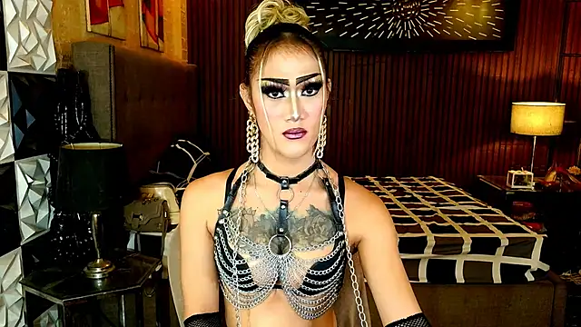 HorseCockDivine online show from July 29, 2026, 8:34 am