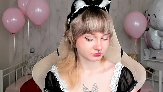 Tori Cutie online show from April 1, 2026, 12:11 am