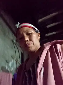 TinTin321 online show from October 22, 2025, 1:44 pm