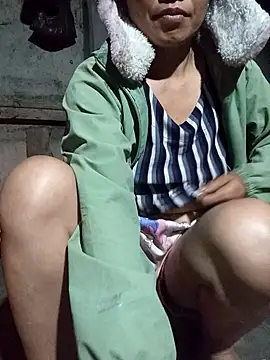 Snapshot of TinTin321 chatting on February 10, 2026, 11:20 pm TinTin321 online show from February 10, 2026, 11:20 pm