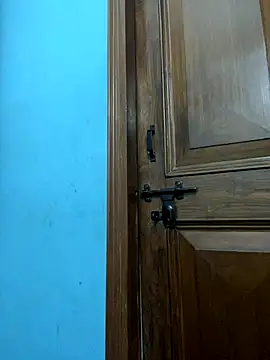 johnyncr online show from September 29, 2025, 4:39 am