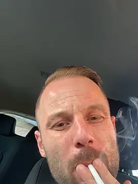 isimsizsikicii online show from October 6, 2025, 2:25 pm