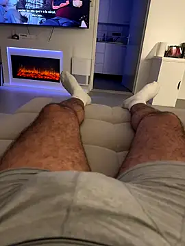 analtake13 online show from October 31, 2025, 5:25 pm