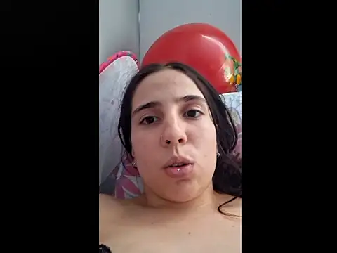 Snapshot of Khalifaxxx chatting on October 7, 2025, 4:59 pm Khalifaxxx online show from October 7, 2025, 4:59 pm