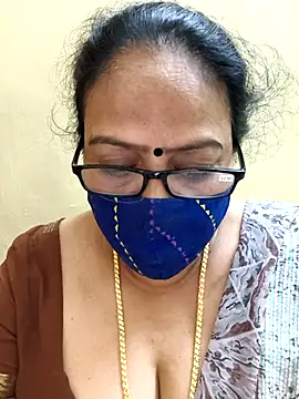 heera-rani online show from December 2, 2025, 9:58 am