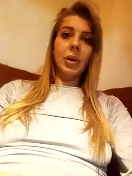 Snapshot of Hyupobigih chatting on November 6, 2025, 2:51 pm Hyupobigih online show from November 6, 2025, 2:51 pm