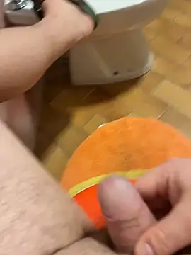 Snapshot of Cober03 chatting on February 14, 2026, 10:01 am Cober03 online show from February 14, 2026, 10:01 am