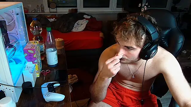 Rudi2007Eye online show from September 28, 2025, 7:08 pm