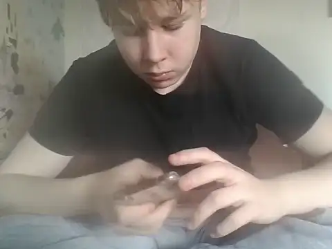 TomasCramp online show from March 19, 2026, 3:27 pm