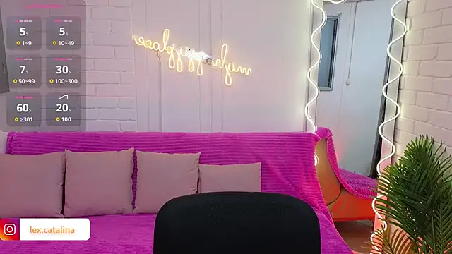 Lexy tay online show from December 1, 2025, 11:48 am