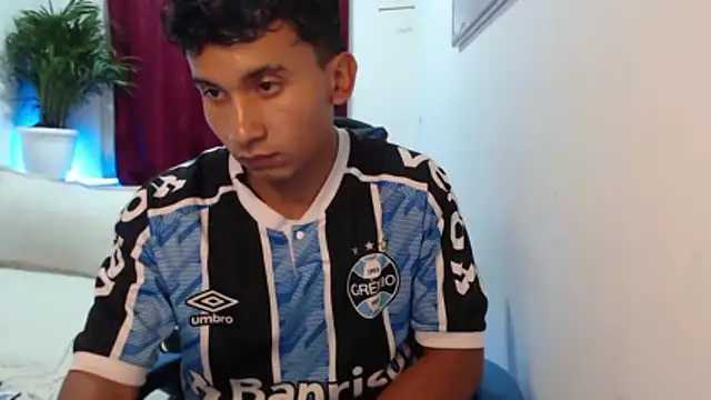 Snapshot of _Duvan_123 chatting on January 15, 2026, 1:10 am Duvan 123 online show from January 15, 2026, 1:10 am