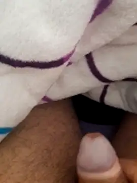 Snapshot of ratoncito_3 chatting on November 7, 2025, 5:02 pm ratoncito 3 online show from November 7, 2025, 5:02 pm