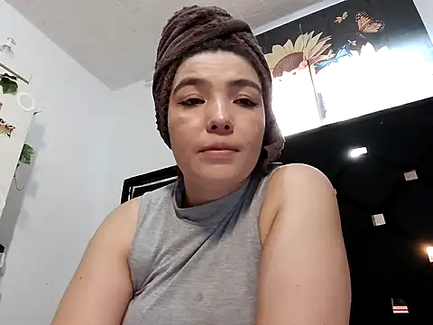 vegacristal88 online show from November 8, 2025, 3:12 pm