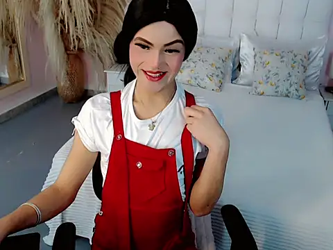 nathalialoes1 online show from October 1, 2025, 7:53 pm