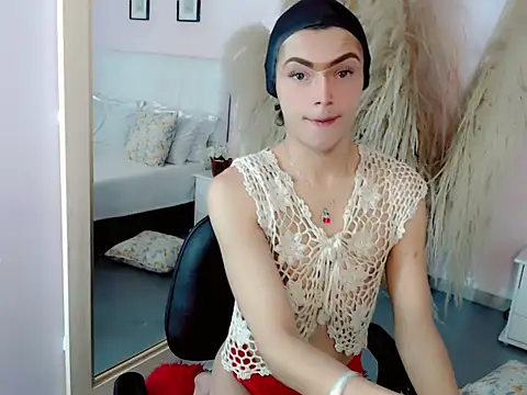 nathalialoes1 online show from October 20, 2025, 7:36 pm