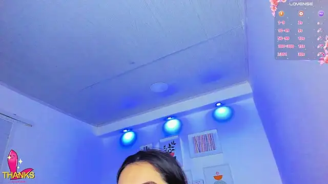 milk candy18 online show from December 16, 2025, 10:53 am