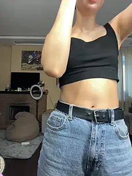 Miranda Kerry online show from November 9, 2025, 6:23 am