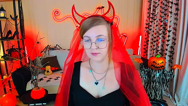 YourUniverser online show from October 28, 2025, 4:16 am