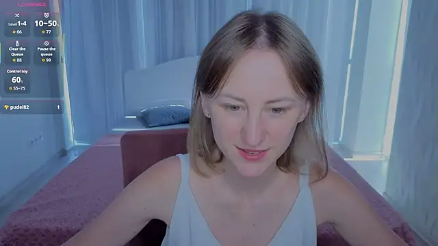 LuluChiiii online show from September 23, 2025, 10:18 am