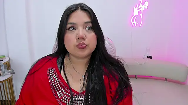 Sexxchubby online show from October 5, 2025, 9:45 pm