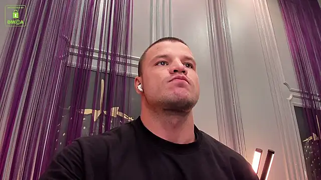 OliverSport online show from December 3, 2024, 3:33 pm