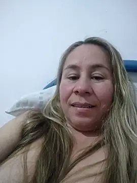 Nala1986 online show from December 17, 2025, 2:50 am