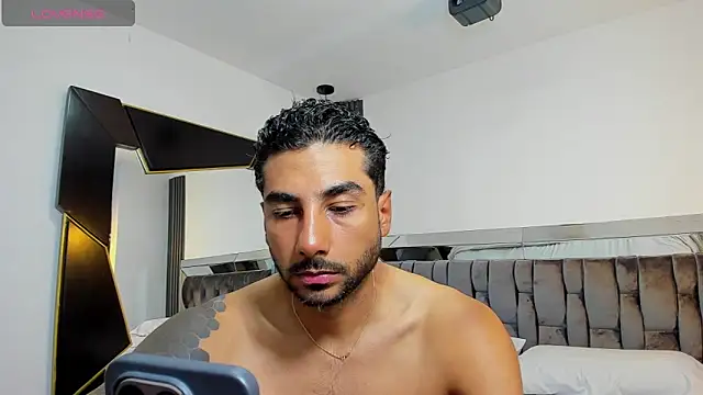 MARC THOMPSON  online show from November 23, 2025, 9:36 pm