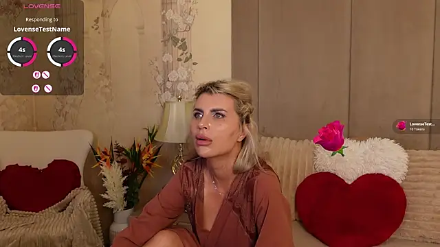 LanaSin online show from July 24, 2026, 9:07 am