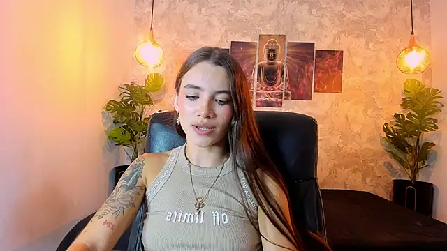 aitana baker  online show from November 29, 2025, 8:01 pm