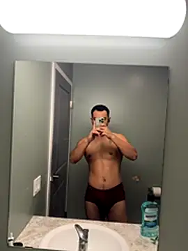 Yinigi online show from October 25, 2025, 1:07 pm