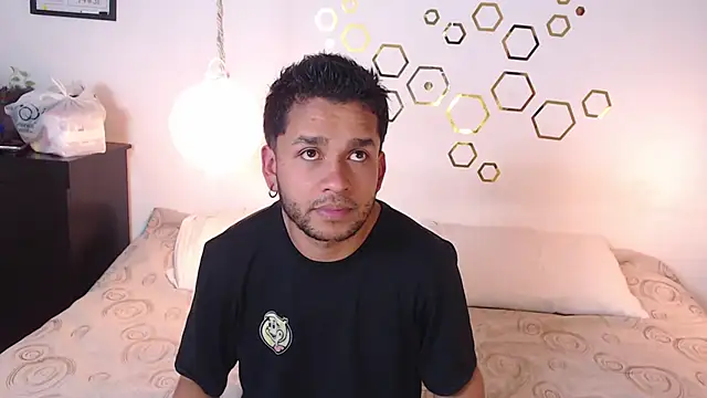 Snapshot of Provincute chatting on October 10, 2025, 2:32 am Provincute online show from October 10, 2025, 2:32 am