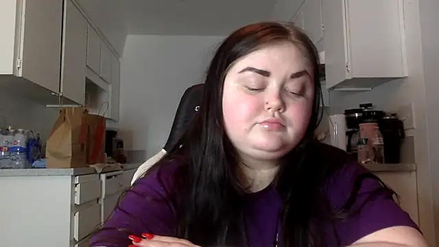 JJbaby1 online show from November 12, 2025, 3:23 pm