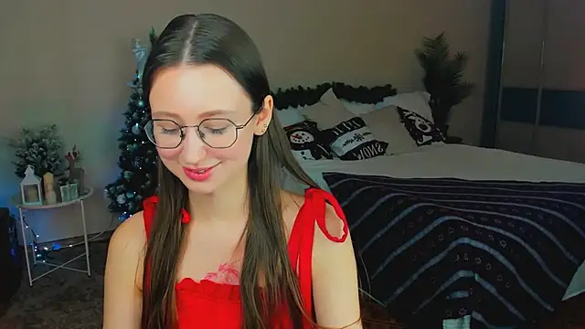 YourLovellyStory online show from January 10, 2026, 12:07 pm