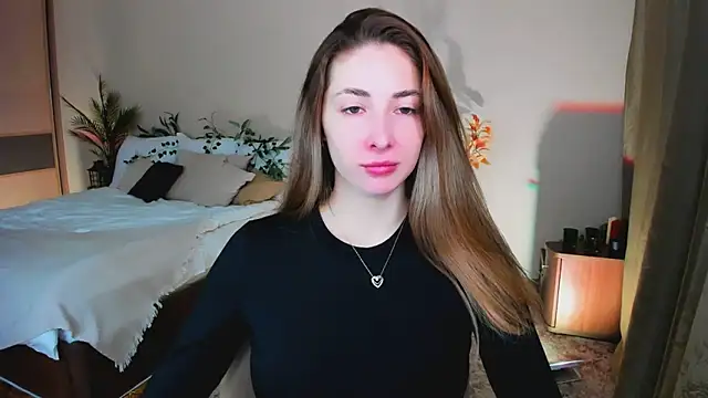 SensitiveSooul online show from November 17, 2025, 7:30 pm