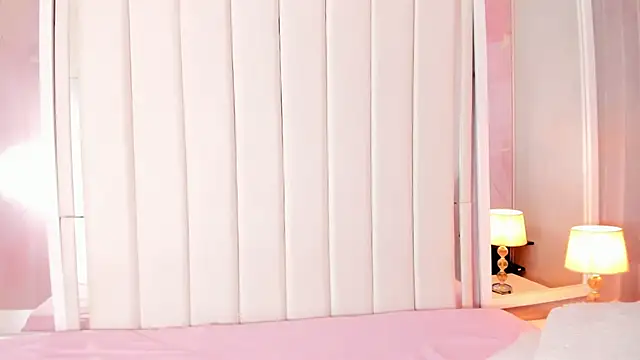 Bella Miia online show from November 2, 2025, 7:16 pm