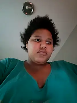 chocolate bella online show from April 1, 2026, 2:36 pm