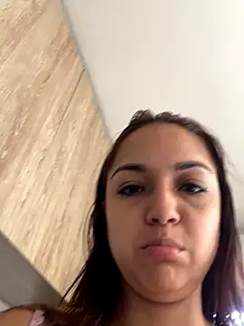 pamelaossa online show from October 30, 2025, 3:46 pm