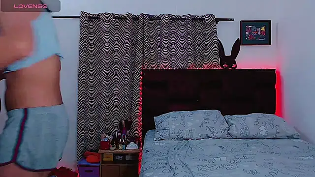 Azley sweet online show from January 6, 2026, 1:15 pm