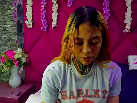 Sofii Anal  online show from September 13, 2025, 2:44 am