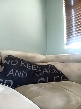 Thabo1004 online show from October 25, 2025, 8:11 am