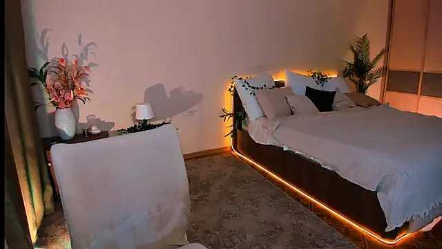 ChristinaConteeree online show from October 21, 2025, 5:46 pm