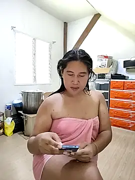 Snapshot of Romantic_Sabrina chatting on September 14, 2025, 2:22 am Romantic Sabrina online show from September 14, 2025, 2:22 am