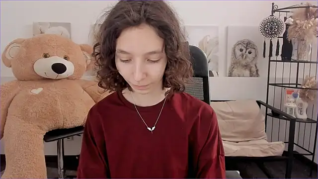 EmmanuellBrown online show from January 13, 2026, 7:13 am