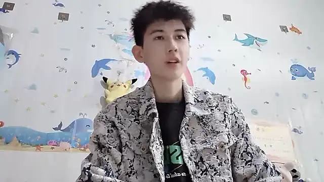 xiaojie2563 online show from November 7, 2025, 5:51 am