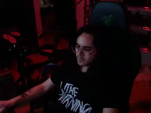 Snapshot of dorrey21 chatting on December 19, 2025, 4:30 am dorrey21 online show from December 19, 2025, 4:30 am