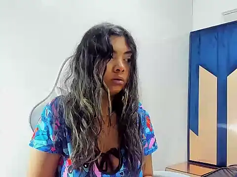 Darlys69x online show from September 18, 2025, 3:52 am