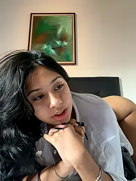 lynn9000 online show from December 13, 2025, 8:25 pm